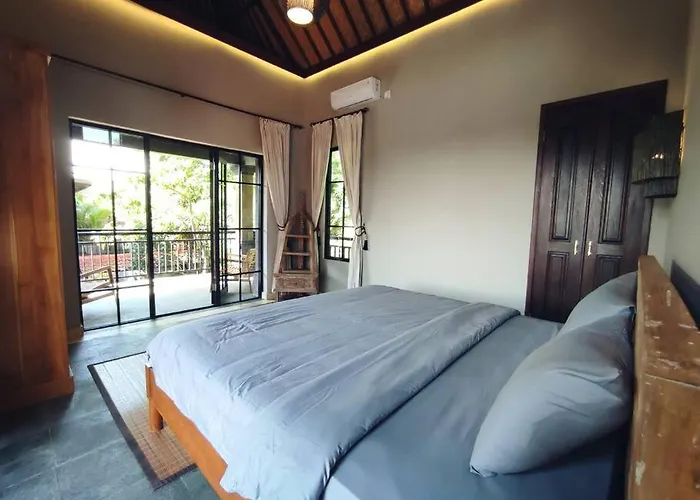 Prama House In Kedewatan